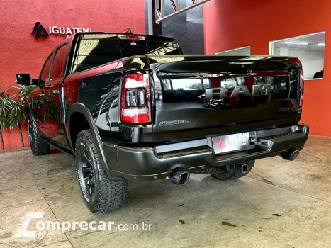 1500 5.7 V8 GASOLINA REBEL CD 4X4 AUTOMÁTICO