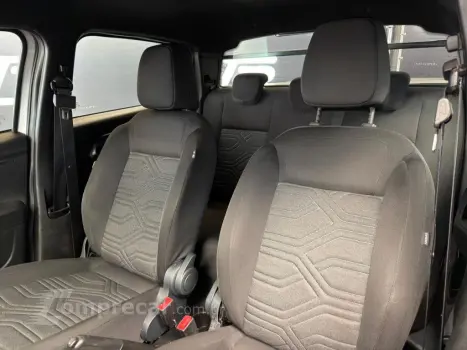 Strada Freedom 1.3 Flex 8V CD