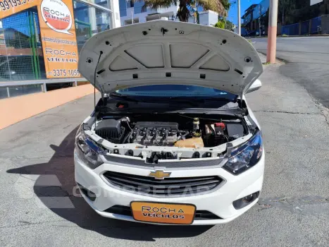 Onix Hatch 1.4 4P FLEX LT