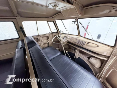 KOMBI