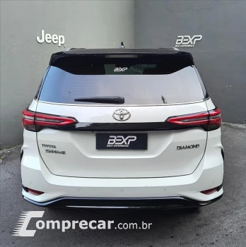 HILUX SW4 2.8 D-4d Turbo Diamond 7L 4X4