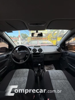 FIESTA 1.0 Rocam Sedan 8V