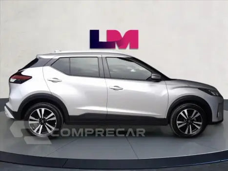 KICKS PLAY 1.6 16V FLEXSTART SENSE XTRONIC