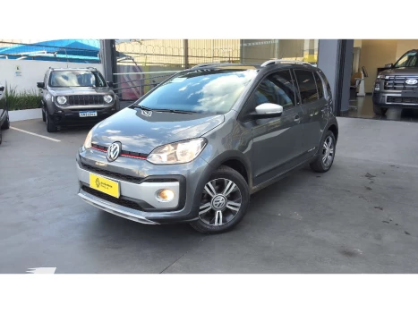UP 1.0 CROSS TSI TOTAL 12V 5P FLEX