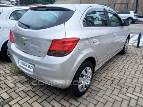 ONIX - 1.4 MPFI LT 8V 4P MANUAL