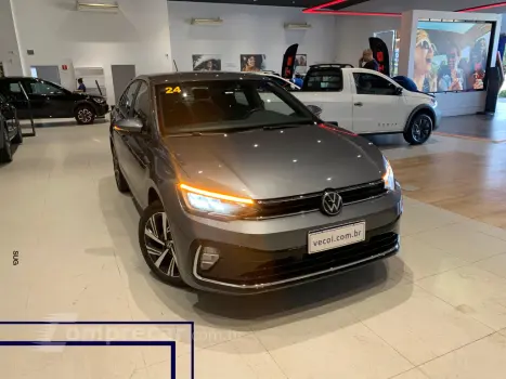 Volkswagen Virtus 1.0 4P 200 TSI FLEX HIGHLINE AUTOMÁTICO 4 portas