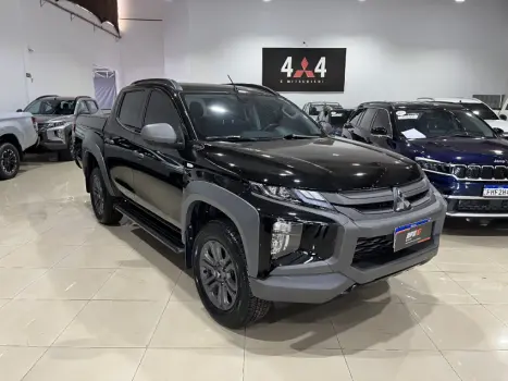 L200 TRITON 2.4 16V Turbo Sport Outdoor GLS CD 4X4