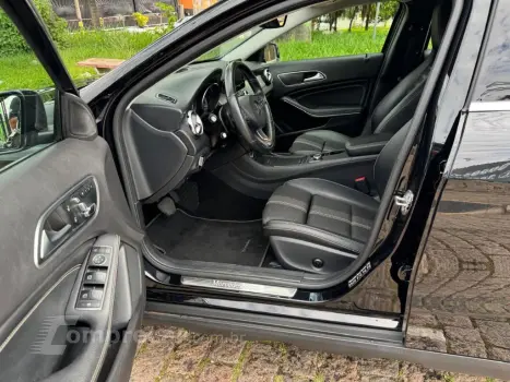 GLA 200 Advance 1.6/1.6 TB 16V Flex Aut.