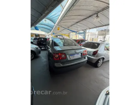 POLO SEDAN 1.6 8V GASOLINA 4P MANUAL