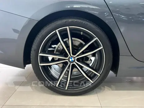 320IA 2.0 TB M SPORT A.FLEX/M.SPORT 4P