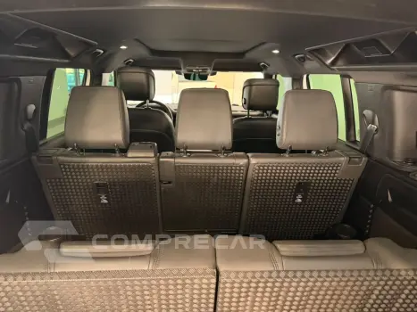 Defender 110 3.0 24V 4P D300 TURBO DIESEL MHEV HSE 110 AWD A