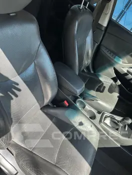 Elantra 2.0 16V 4P FLEX GLS AUTOMÁTICO