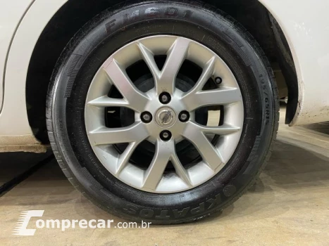VERSA - 1.6 16V SV 4P XTRONIC