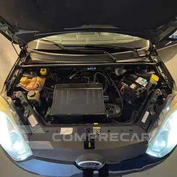 Fiesta Sedan 1.0 8V Flex 4p