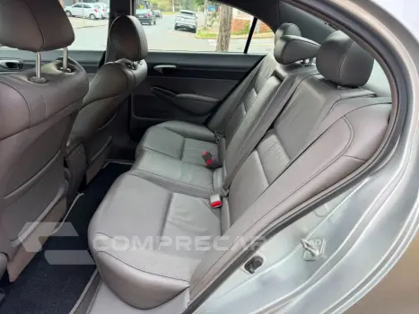 Civic Sedan LXS 1.8/1.8 Flex 16V Aut. 4p