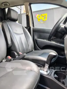 LIVINA SL 1.8 16V Flex Fuel Aut.