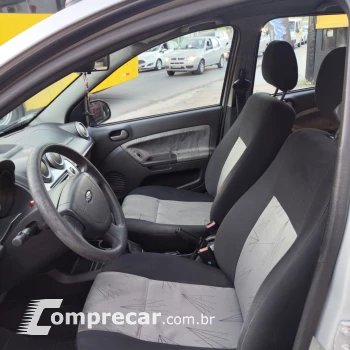Fiesta TRAIL 1.6 8V Flex 5p