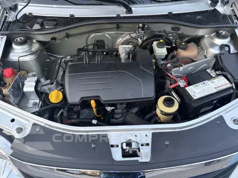 LOGAN 1.0 Authentique 16V