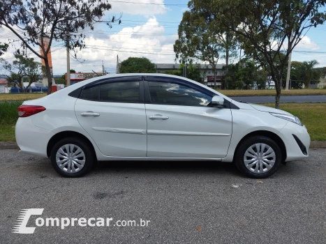 YARIS 1.5 16V Sedan XL