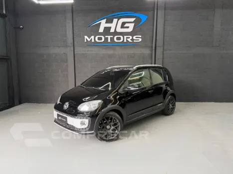 Volkswagen up! cross 1.0 TSI Total Flex 12V 5p 4 portas