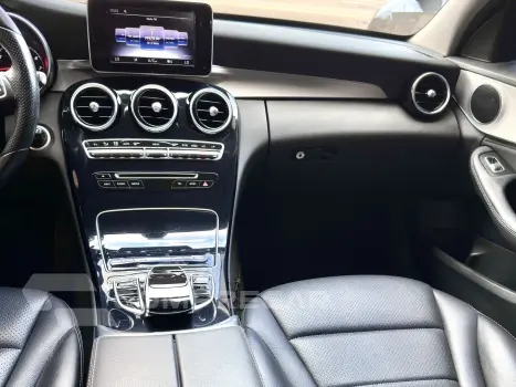 C 180 1.6 CGI 16V TURBO GASOLINA 4P AUTOMÁTICO