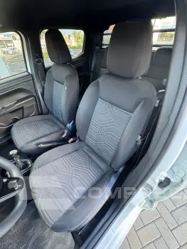 Fiat Strada 1.3 CD Freedom  Completa