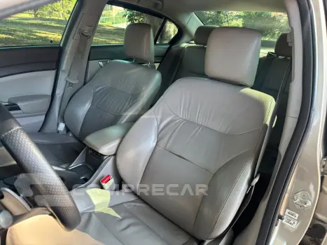 CIVIC 1.8 LXL 16V