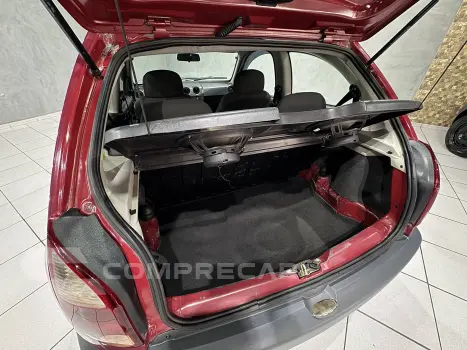 CELTA 1.0 MPFI Life 8V