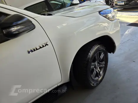 HILUX 2.8 D-4D TURBO DIESEL CD SR 4X4 AUTOMÁTICO