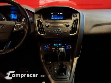 Focus 2.0 Se Plus Sedan 16V Flex 4P Powershift