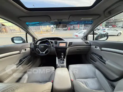 Civic Sedan EXS 1.8/1.8 Flex 16V Aut. 4p