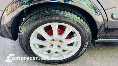 ASTRA 2.0 MPFI Comfort 8V