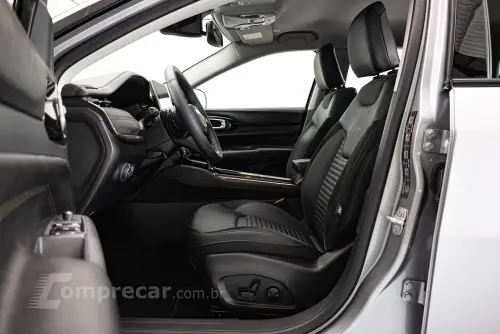 COMMANDER 1.3 T270 Turbo Limited