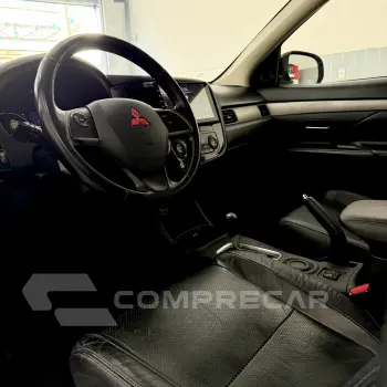 OUTLANDER 2.0 16V 160cv Aut.