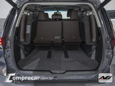 HILUX SW4 2.7 SRV 7 Lugares 4X2 16V