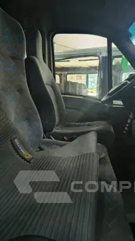MASTER 2.5 DCI Escolar L1h1 16 Lugares 16V