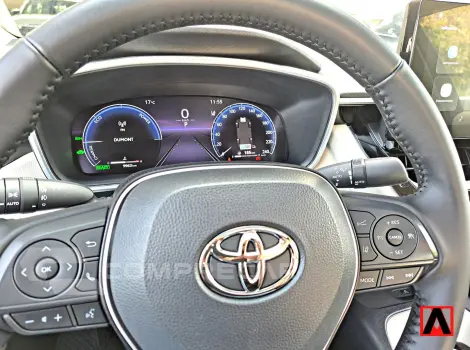 COROLLA 1.8 VVT-I Hybrid Altis Premium