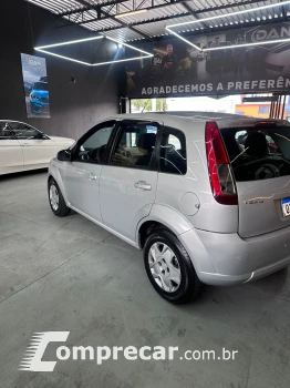 FIESTA 1.0 MPI Hatch 8V