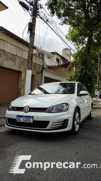 Volkswagen GOLF 2.0 TSI GTI 16V 220cv Turbo 4 portas