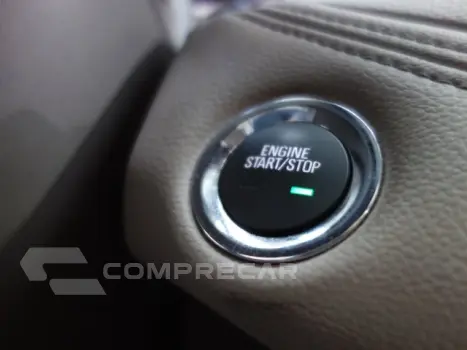 CRUZE HATCH - 1.4 TURBO SPORT6 LTZ 16V 4P AUTOMÁTICO