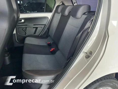 UP! MOVE 1.0 TSI TOTAL FLEX 12V 5P