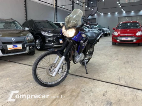 Yamaha XTZ 250 TÉNÉRÉ - Trail