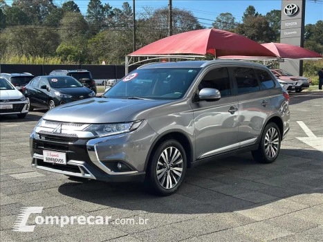 Mitsubishi OUTLANDER 2.0 MIVEC GASOLINA HPE AUTOMÁTICO 4 portas