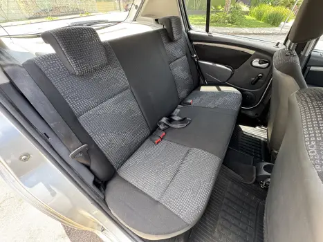 SANDERO 1.6 Expression 8V Hi-torque