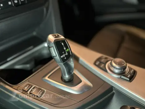 328I 2.0 Modern Sedan 16V