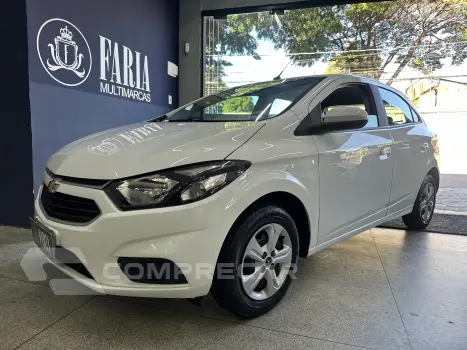 CHEVROLET ONIX HATCH LT 1.0 8V FlexPower 5p Mec. 4 portas
