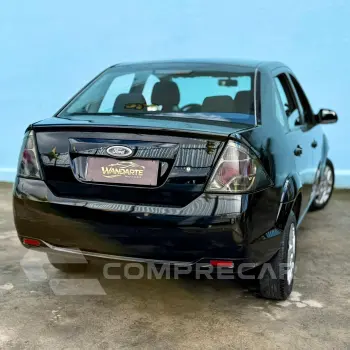 Fiesta Sedan SE 1.6 8V Flex 4p