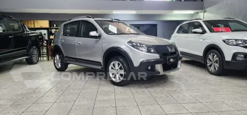 Renault SANDERO STEPWAY Hi-Power 1.6 8V 5p 4 portas