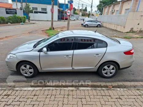 Fluence 2.0 Dynamique 16V Flex 4P Automático