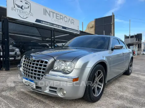 300 C 5.7 Hemi Sedan V8 16V
